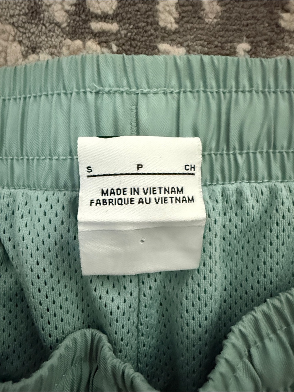 Nike Men’s Mint Green Athletic Shorts - Picture 2 of 3